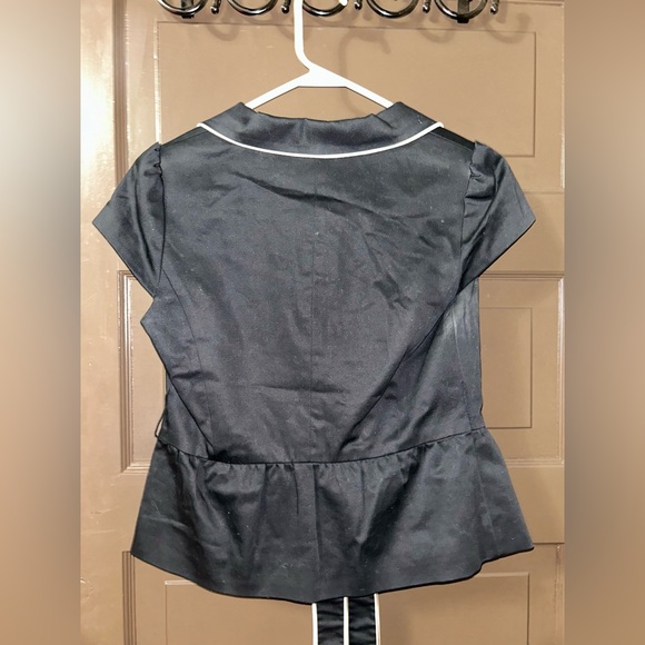 Black jacket by the Limited size small - Picture 2 of 2